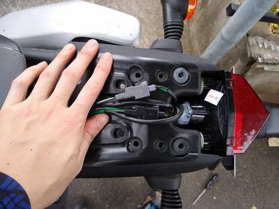 Dトラッカー150リアフェンダー穴開け