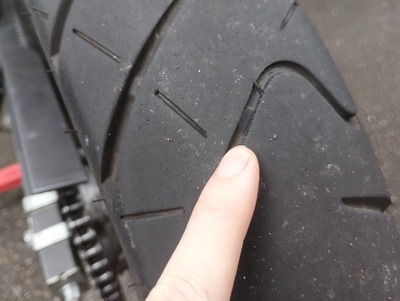 【タイヤ交換】Dトラッカー150のタイヤ交換をやってみた