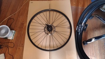 MTBホイールとタイヤの写真