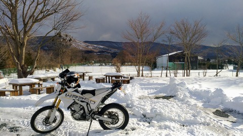 山梨 バイク 雪上 WR250R