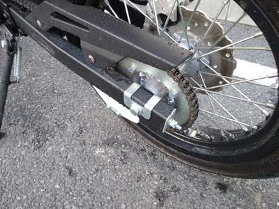 洗車後の濡れているバイクの写真