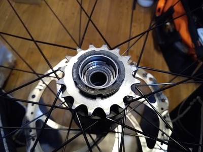 スプロケロックリング