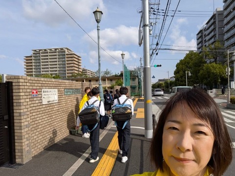 21B065CF-5627-4E12-98AC-6C5E806C545C