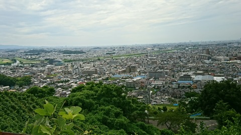 [画像:6483211f-s.jpg]