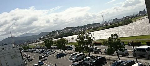 [画像:b17bec68-s.jpg]