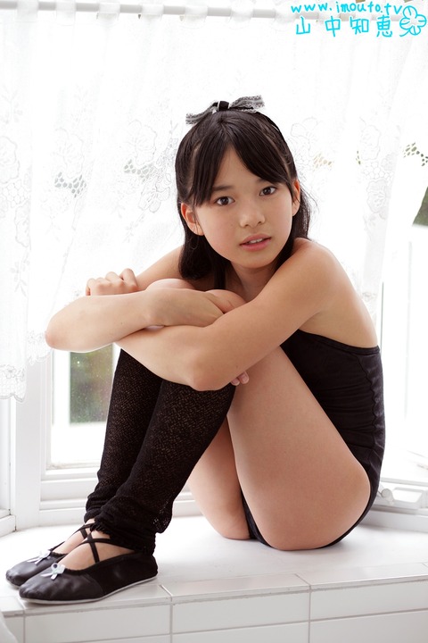 山中知恵38 美少女画像倉庫 