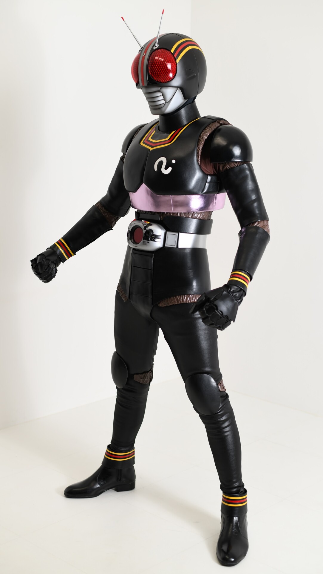 仮面ライダーブラック　コスプレ用マスク　塗装完成品 仮面ライダーブラック コスプレ用マスク 塗装完成品 仮面ライダー