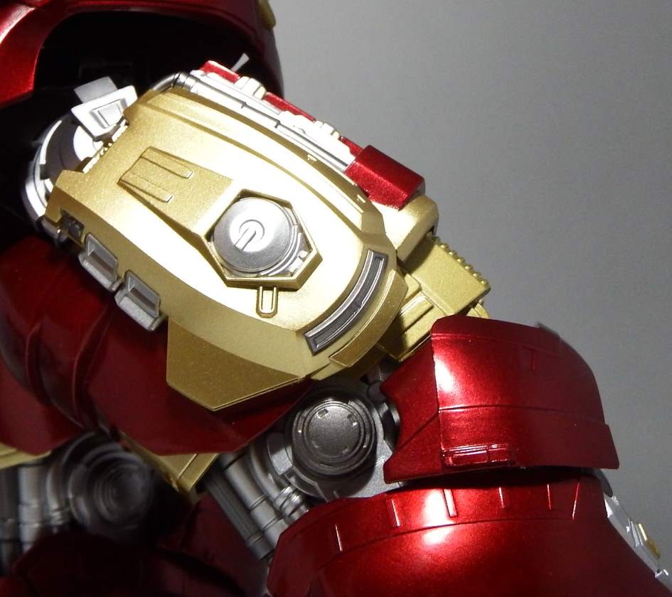 S.H.フィギュアーツ×超合金「ハルクバスター」 : 空想玩具シリーズ S.H.フィギュアーツ×超合金「ハルクバスター」 : 空想玩具シリーズ