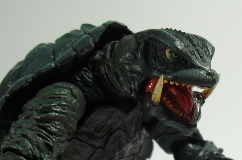 特撮リボルテック「ガメラ1995」 : 空想玩具シリーズ