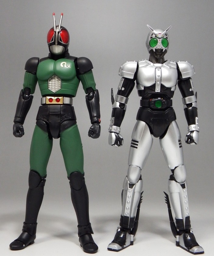 シャドームーン　フィギュアーツ Amazon.co.jp: TAMASHII NATIONS S.H.フィギュアーツ シャドー