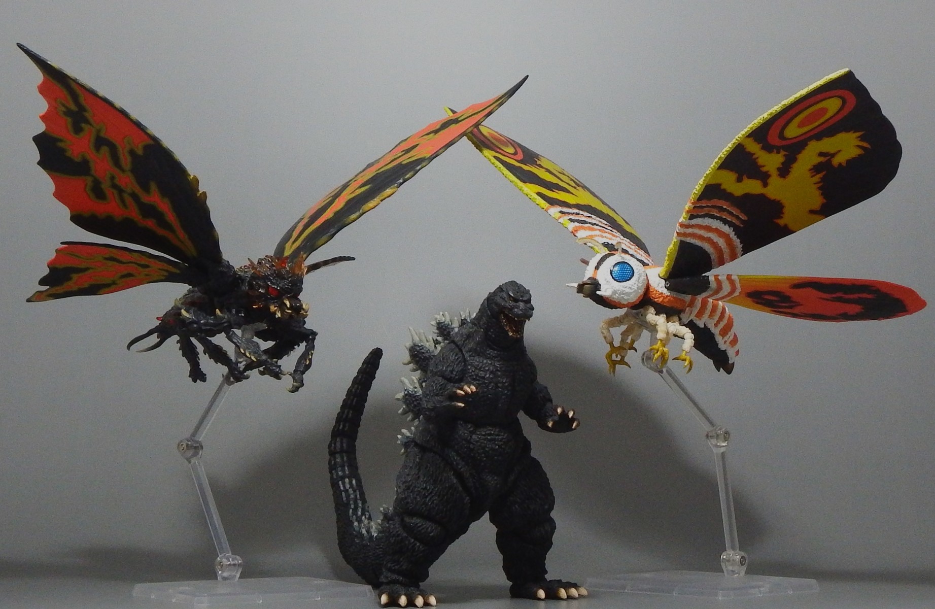 モンスターアーツ モスラ(成虫&幼虫) Special Color Ver. S.H.