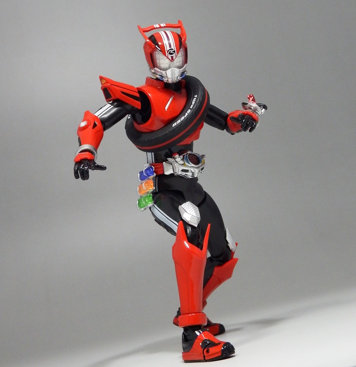 S.H.フィギュアーツ「仮面ライダードライブ」 : 空想玩具シリーズ