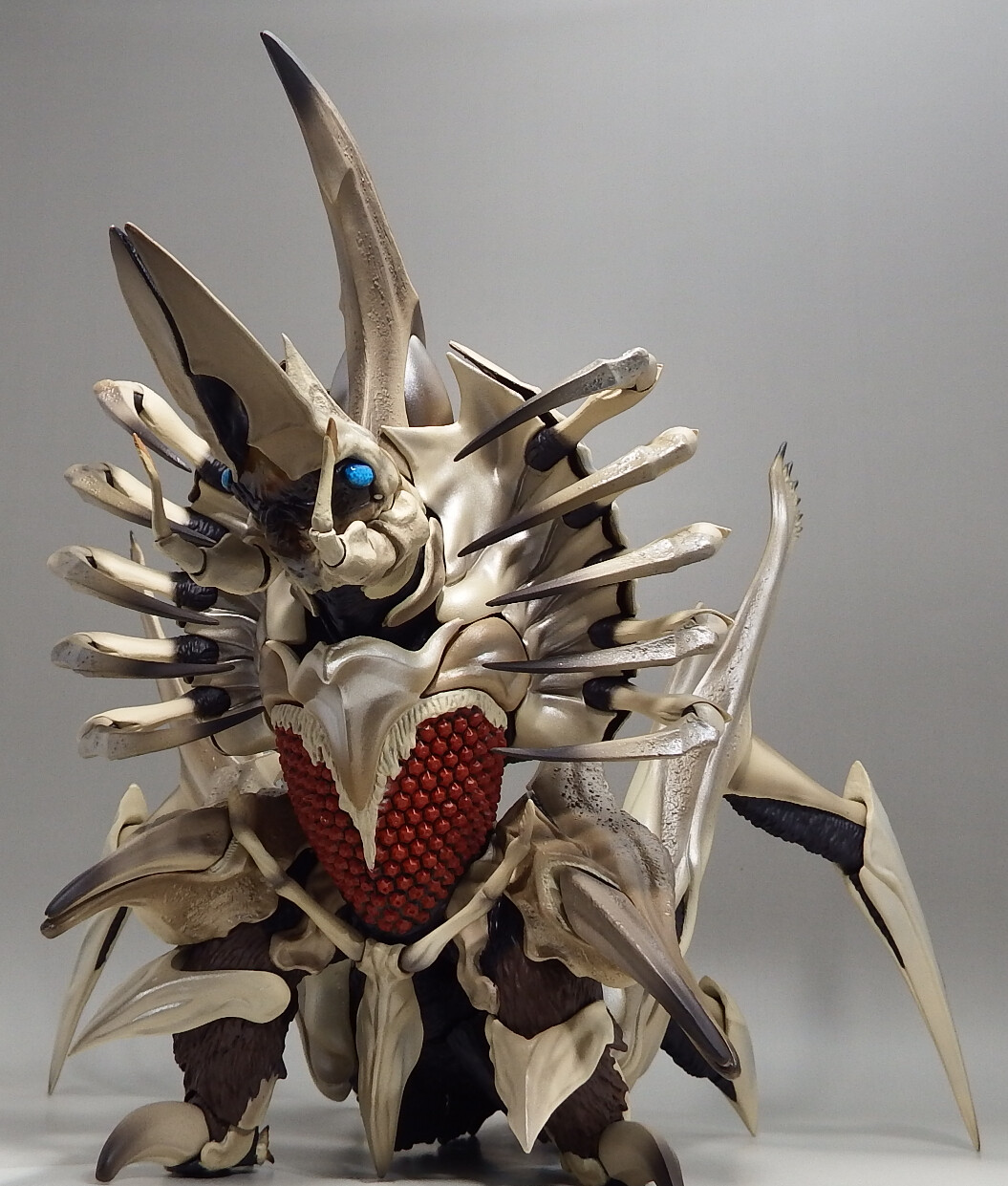 S.H.モンスターアーツ「レギオン」 : 空想玩具シリーズ