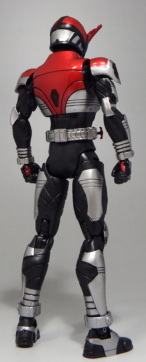 s.h.フィギュアーツ　仮面ライダーカブト Amazon.co.jp: TAMASHII NATIONS S.H.フィギュアーツ 仮面