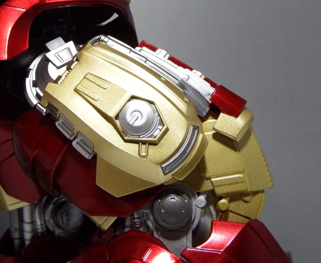 S.H.フィギュアーツ×超合金「ハルクバスター」 : 空想玩具シリーズ S.H.フィギュアーツ×超合金「ハルクバスター」 : 空想玩具シリーズ
