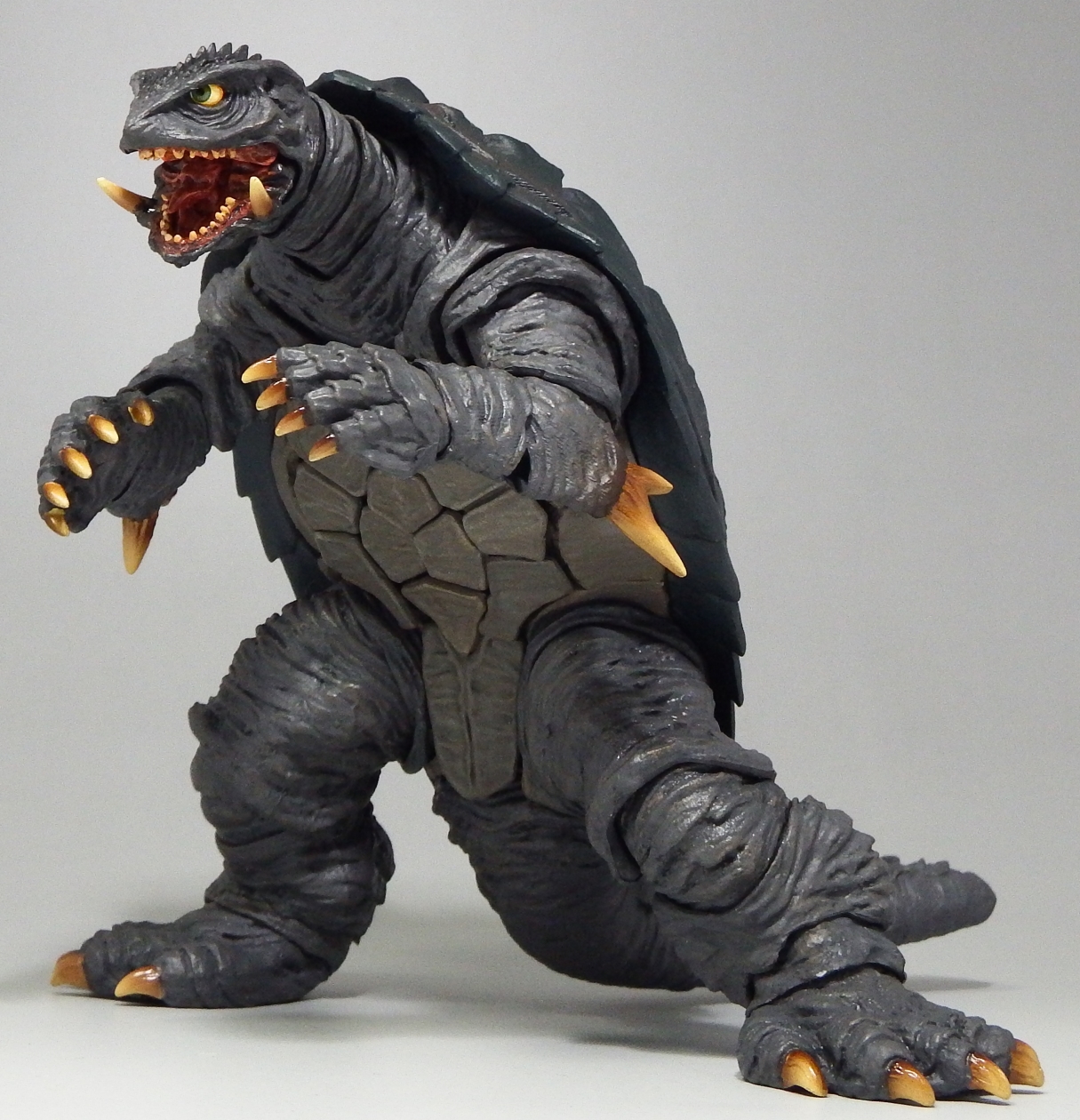 S.H.モンスターアーツ「ガメラ1996」改造 : 空想玩具シリーズ