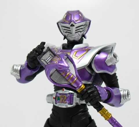 S.H.フィギュアーツ「仮面ライダー王蛇」 : 空想玩具シリーズ