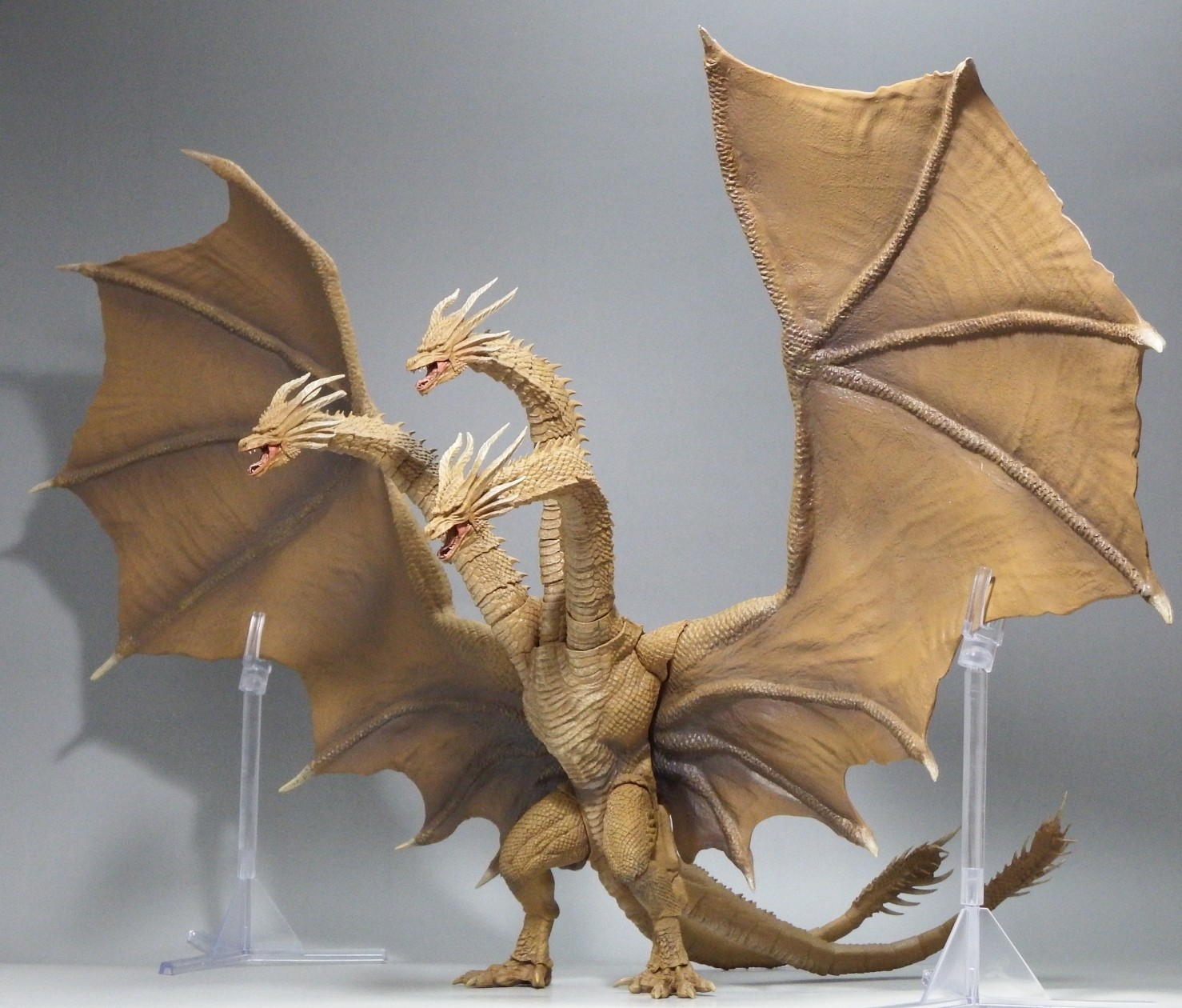 S.H.モンスターアーツ「キングギドラ2019」改造 : 空想玩具シリーズ