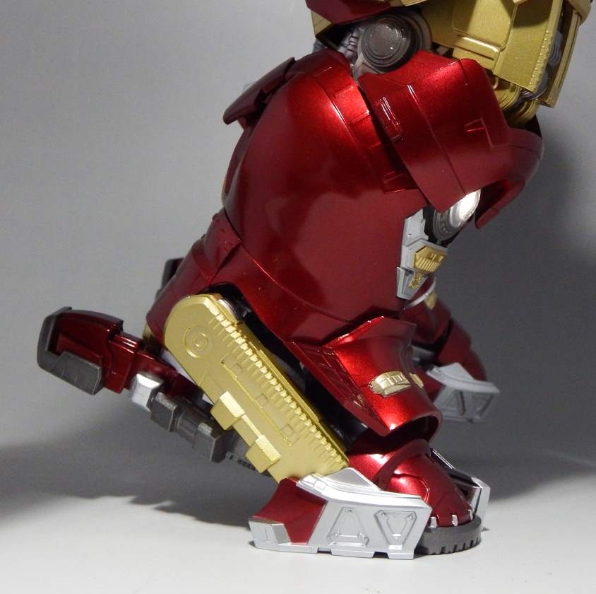 S.H.フィギュアーツ×超合金「ハルクバスター」 : 空想玩具シリーズ S.H.フィギュアーツ×超合金「ハルクバスター」 : 空想玩具シリーズ