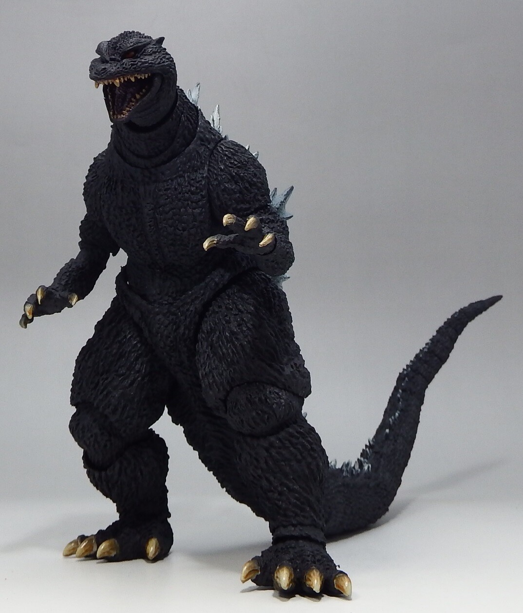 S.H.モンスターアーツ「ゴジラ2004」 : 空想玩具シリーズ