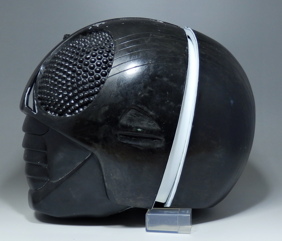 海洋堂「仮面ライダーBLACK レプリカマスク」制作記1 : 空想玩具
