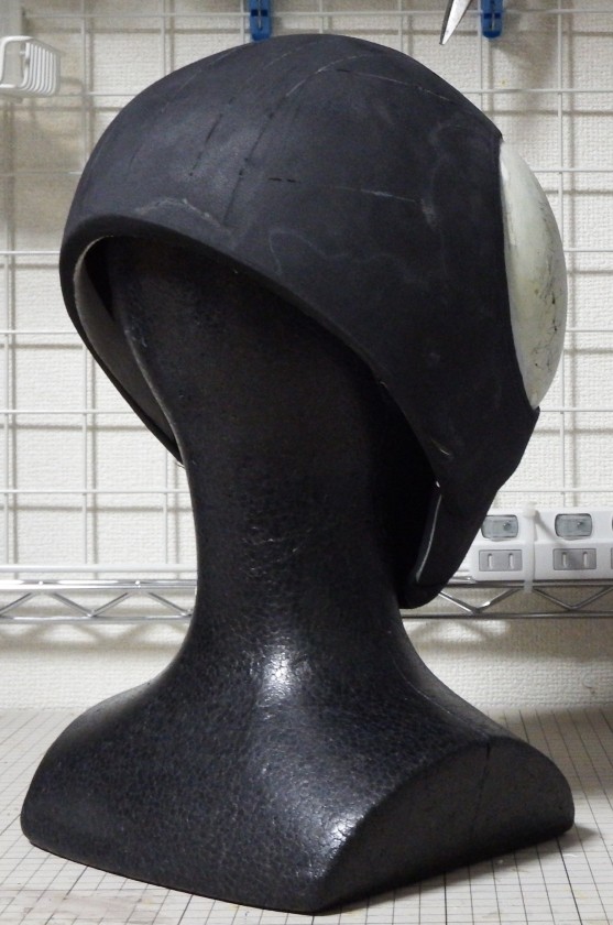 フルスクラッチ「仮面ライダーBLACK RX 1/1マスク」制作記2 : 空想玩具