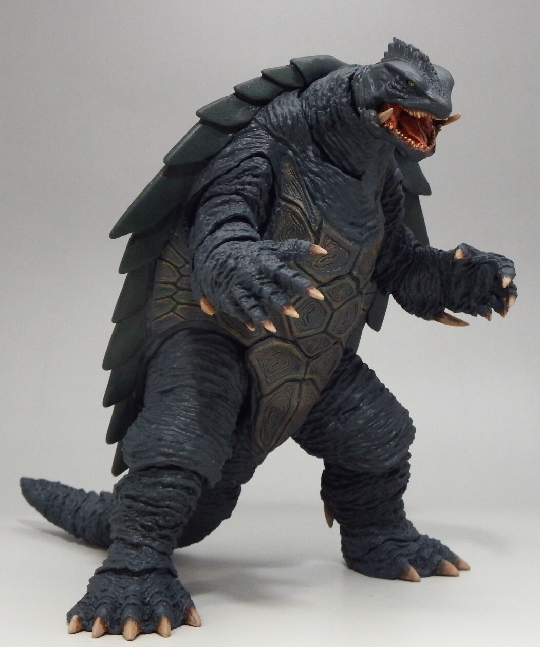 未開封品　S.H.モンスターアーツ ガメラ 1999 フィギュア Amazon.co.jp: TAMASHII NATIONS S.H.MonsterArts ガメラ(1999