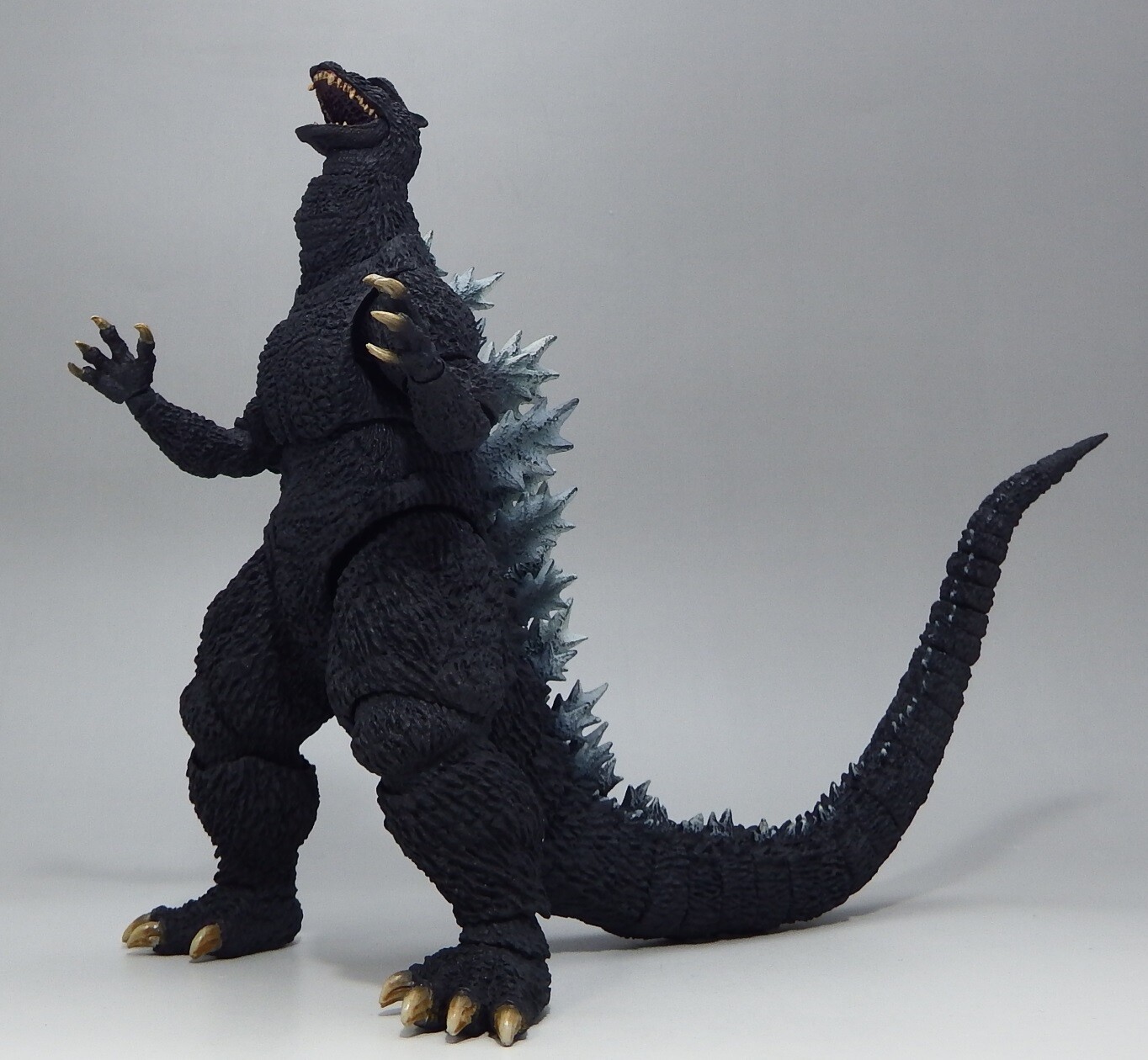 モンスターアーツ ゴジラ 2004 S.H.MonsterArts Godzilla (2004) | TAMASHII WEB