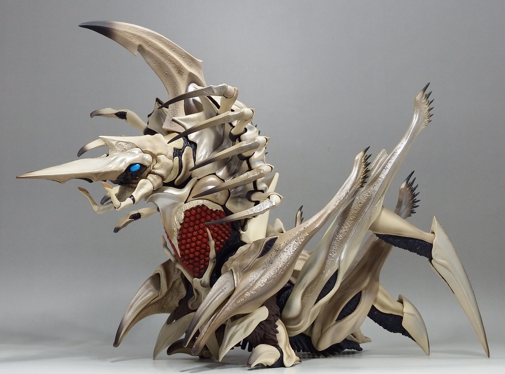 S.H.モンスターアーツ「レギオン」 : 空想玩具シリーズ