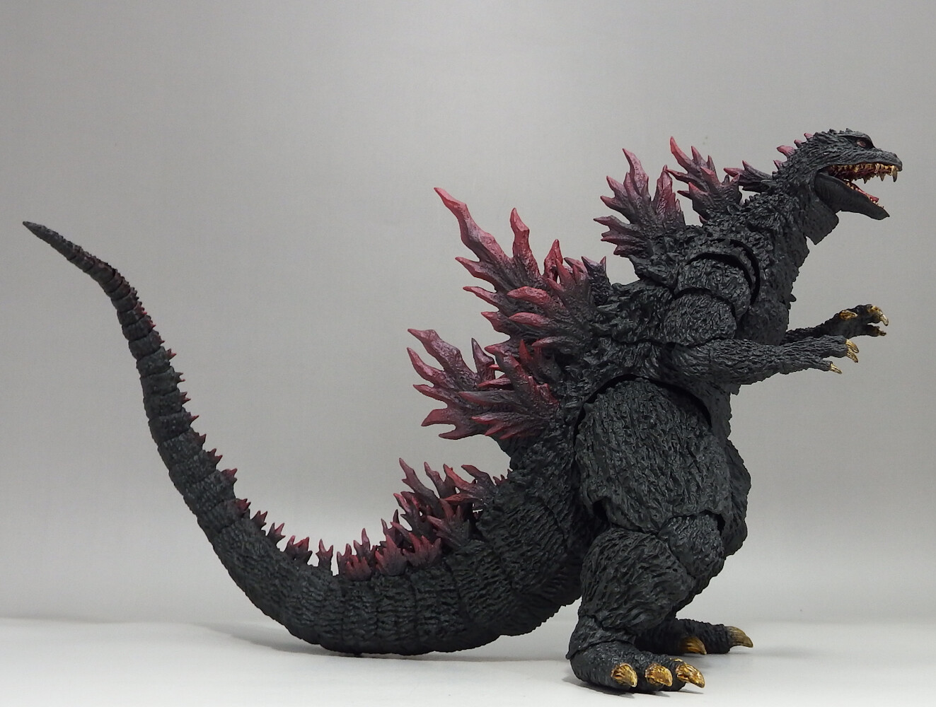 S.H.モンスターアーツ「ゴジラ 2000」 : 空想玩具シリーズ