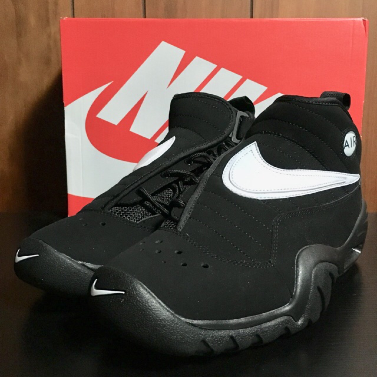 NIKE air shake 26.5