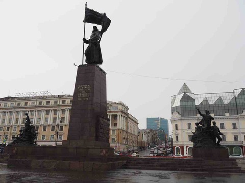 P8270478