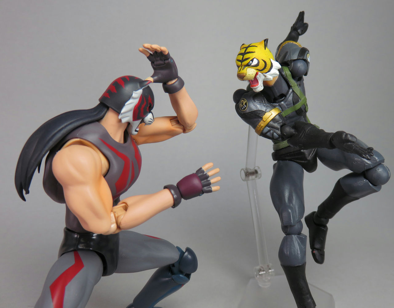 レビュー S H フィギュアーツ タイガー ザ ダーク 他商品比較 Sugekae Complex