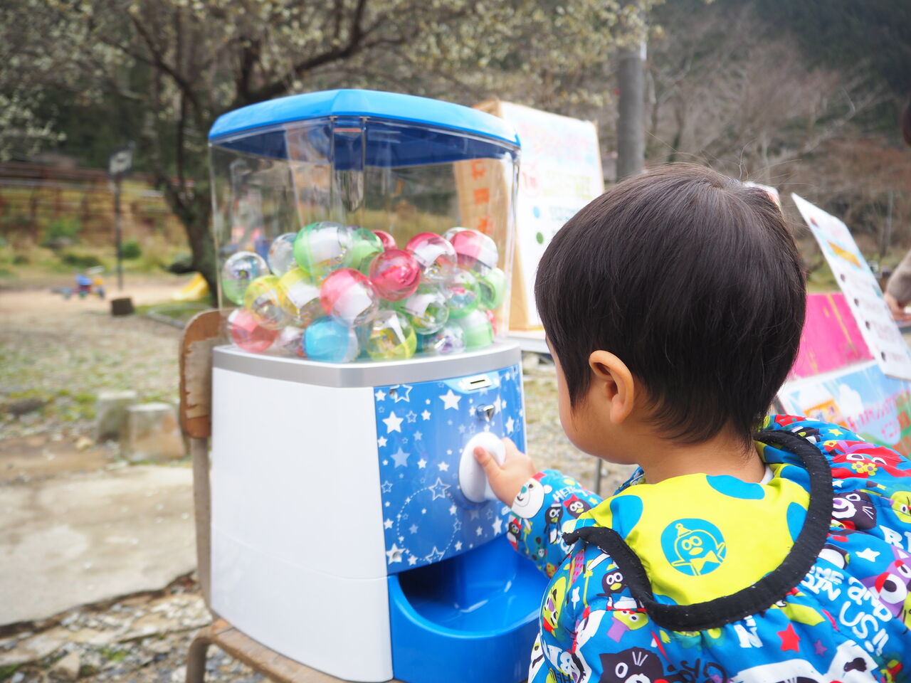 つりのあとも、楽しい！湯来つり堀。 三連休は「水中コイン落としゲーム！」開催！！ : つりのあとも、楽しい！ 湯来つり堀。