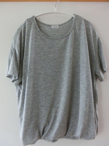PLST デザインTシャツ2