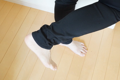 しまむら 素肌涼やかパンツ黒 (8)
