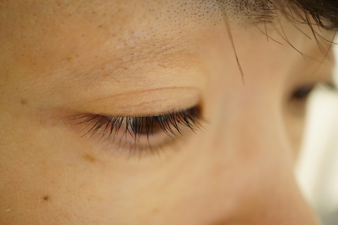 センズアイズでモテマスカラOFF10