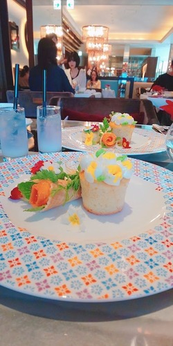 2019-05-23-18-18-42