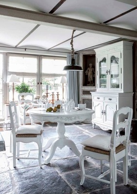 53803702_374051266526699_7361563663192293376_n