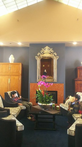 21077396_1425624724218184_1341770089339485675_n