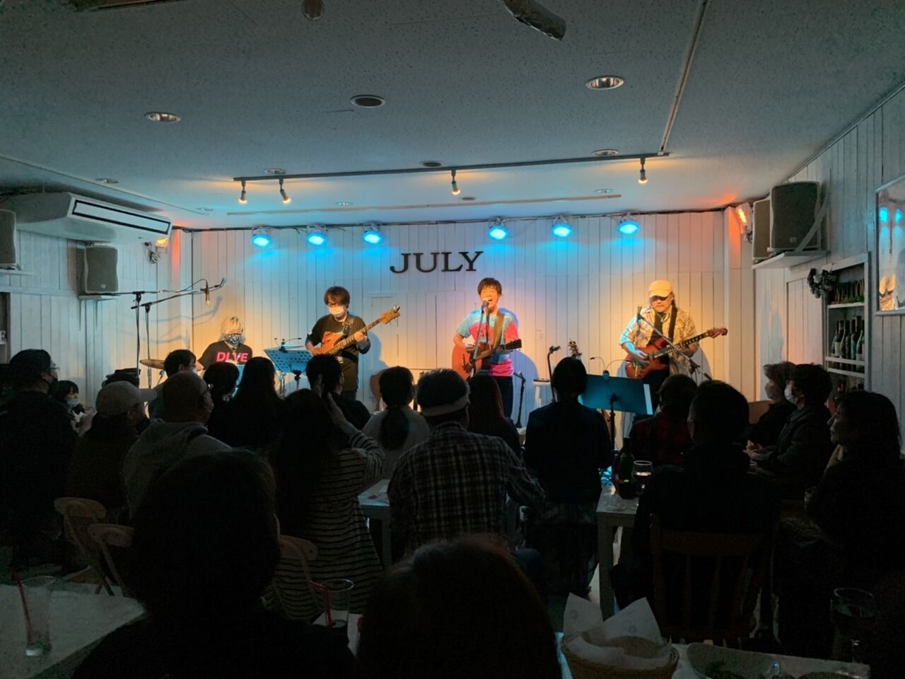 A5892063-2A6D-4A94-94C1-AB39BCCAA032