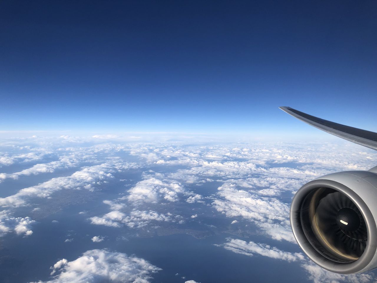 3704FB7F-F0FC-4655-B0B6-294F51783874