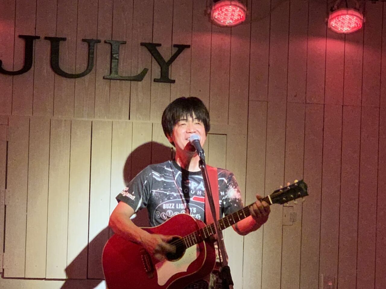 3C9612D1-B165-4402-9212-A4286127AF07