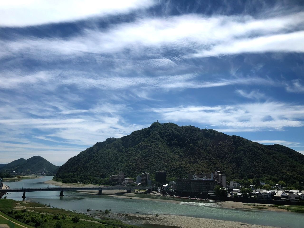 68C7DA53-2061-4728-8728-EACD1955CA34