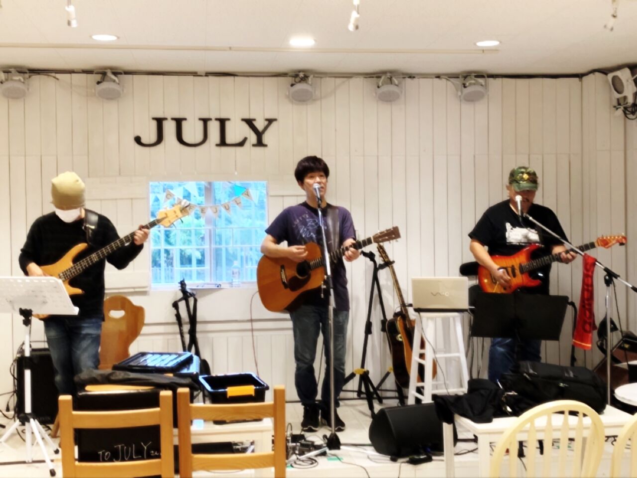 767A6425-FAE1-4DEF-A8DB-2BC5228E4F28