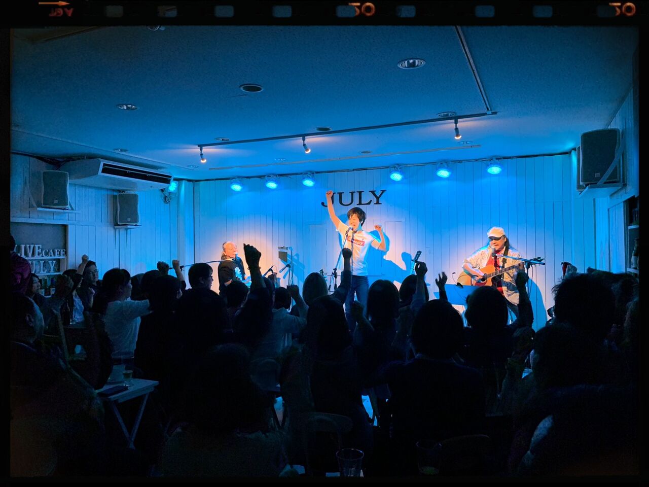 00905434-490B-4D06-AEC3-25B63E700EF5