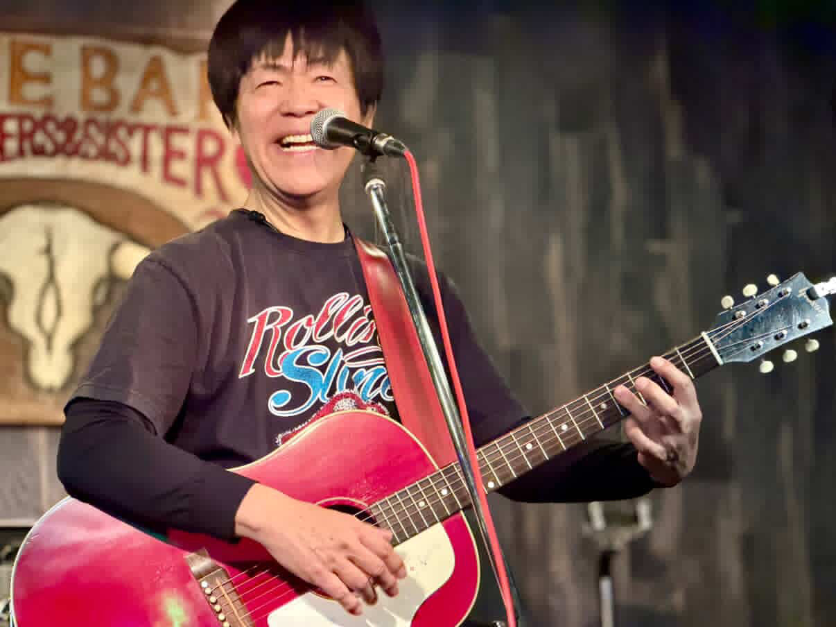 4E66A918-B240-4409-BE64-D4B102E826F3