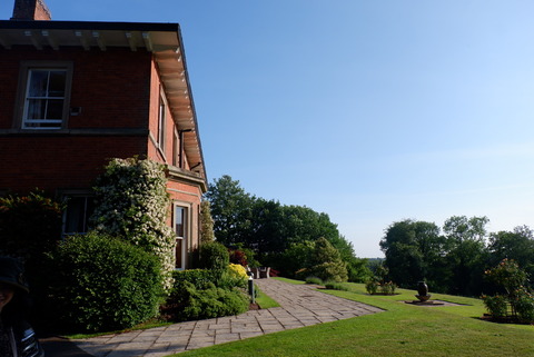 142F8BE5-A397-4891-90E3-E4168A7A2757_1_105_c