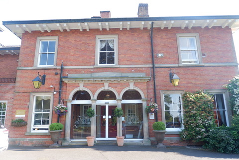 3B9A0CBB-BA31-4BFF-8230-5B4CAA86671D_1_105_c