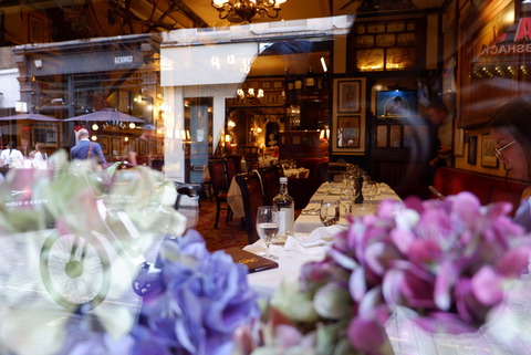 C24028C6-ED07-43DE-8C09-16524DC3FF58_1_105_c